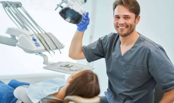 How Family Dentistry Helps Patients With Visual Impairments Navigate Oral Care